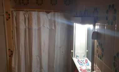 Casa Fondo en venta en Villa Tesei