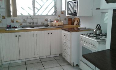 Venta casa de 5 dormitorios en Salinas, sector Chipipe