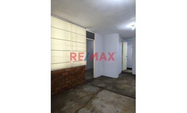 Vendo Casa De Dos Pisos Independientes En Pucusana