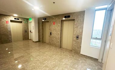 consultorio en arriendo en loma de oro. Cod A26606