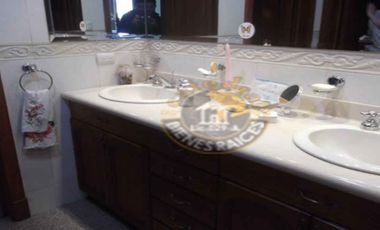 Departamento de venta en Av. 3 de Noviembre – código:9311