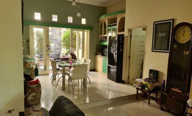 Rumah Purimas Hadap Utara, Strategis Listrik 5500wt Rpadm