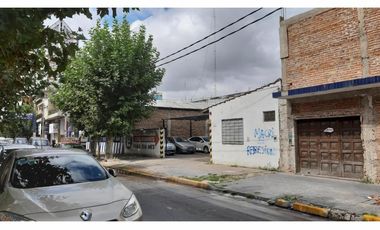2 LOTES DE 180 M² C/U SIENDO UN TOTAL DE 360,70 M² UBICADO EN PLENO CENTRO DE SAN JUSTO