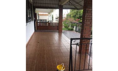 CASA EN ALQUILER EN BETANIA LA GLORIA US$1100