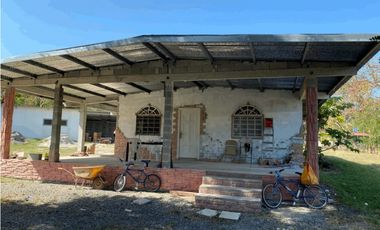 AB Se Vende Casa en Las Uvas $ 150k