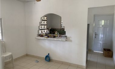 AB Se Vende Casa en Las Uvas $ 150k