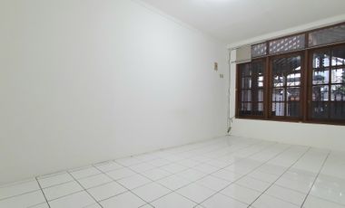 Rumah Sewa Rapih Siap Huni di Pelepah Hijau, Gading Pandawa, Kelapa Gading