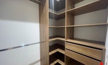 apartamento en arriendo/venta en parque principal. Cod A6468