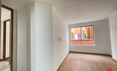 apartamento en arriendo/venta en parque principal. Cod A6468