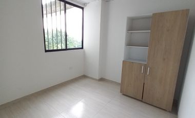 apartamento en arriendo en edificio alminar gran bahama piso 8. Cod A14110