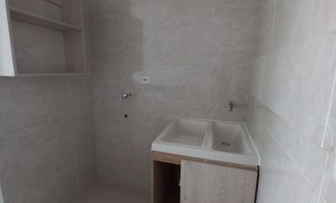 apartamento en arriendo en edificio alminar gran bahama piso 8. Cod A14110