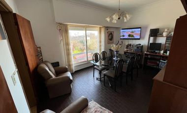 Depto en Piso Completo Zona Centro