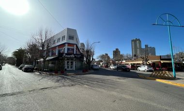 Depto en Piso Completo Zona Centro