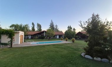 Casa en arriendo Camino Las Termas Machalí