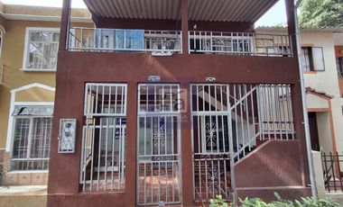 COD. 6163 - SE ARRIENDA APARTAMENTO - BARRIO: ALTOS DE ARENALES