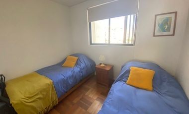 Venta de 2 dorm, pieza y baño serv. estac Vista al Mar, Viña