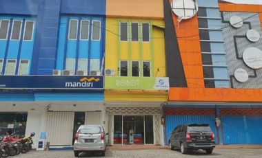 Komersial dijual di Jawa Timur, Surabaya