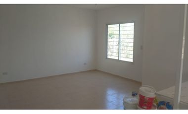 SE VENDE DOS DUPLEX AMBOS DE DOS DORMITORIOS  EN CARLOS PAZ