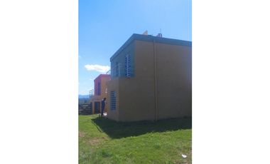 SE VENDE DOS DUPLEX AMBOS DE DOS DORMITORIOS  EN CARLOS PAZ
