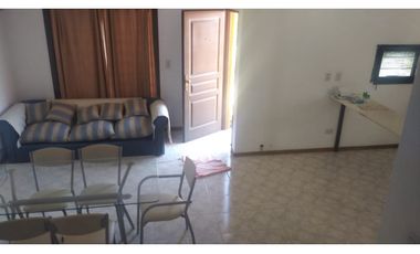 SE VENDE DOS DUPLEX AMBOS DE DOS DORMITORIOS  EN CARLOS PAZ