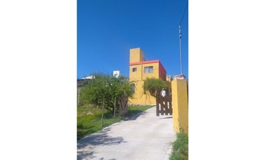 SE VENDE DOS DUPLEX AMBOS DE DOS DORMITORIOS  EN CARLOS PAZ
