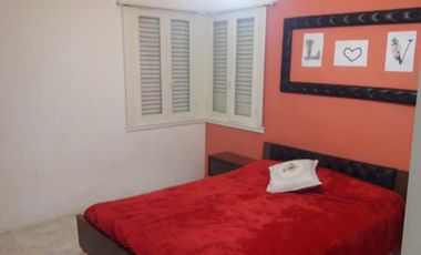 VENTA HERMOSA CASA EN LOTE PROPIO 2 AMB C/COCHERA, J. L. SUAREZ