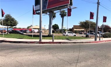Terreno colindante a la nueva Walmart del Blvd. Lázaro Cárdenas en Mexicali