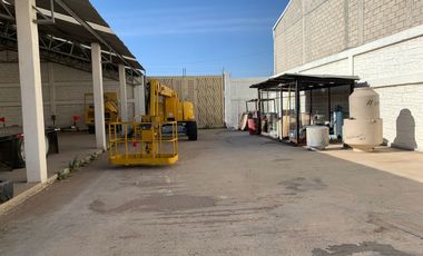 Renta de Terreno  con bodega de 400m Zona Finsa-Autopista-Sanctorum