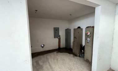 Renta de Terreno  con bodega de 400m Zona Finsa-Autopista-Sanctorum