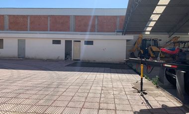 Renta de Terreno  con bodega de 400m Zona Finsa-Autopista-Sanctorum
