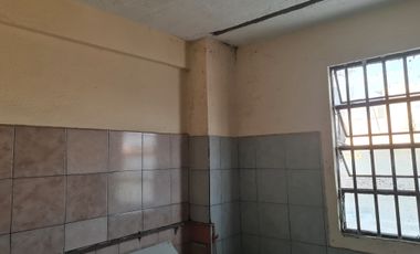 SE VENDE EDIFICIO DE TRES PISOS EN EL CENTRO DE GUADALAJARA, JALISCO.