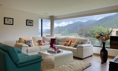 casa en venta en casa de campo. Cod V7472937