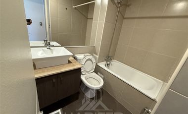 Departamento en Venta en COD36468 Centro de Temuco con estacionamiento y bodega