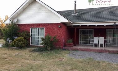 Casa en arriendo 5d, 4b, piscina en Talagante