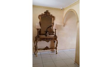 SE VENDE HERMOSA CASA EN EL DORAL