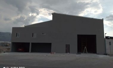 RENTA/VENTA  de bodega en SANTA CATARINA
