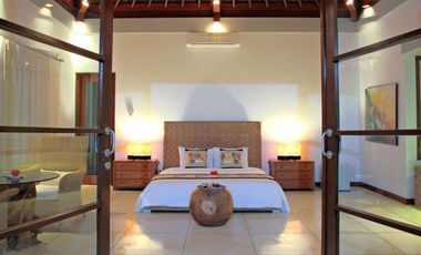 Villa Full View Sunset dan Laut Senggigi - Lombok