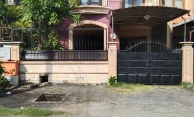 Rumah disewakan di Tenggilis Mejoyo, Surabaya