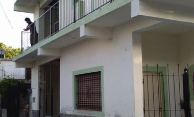 MUY BUENA PROPIEDAD MULTIFAMILIAR