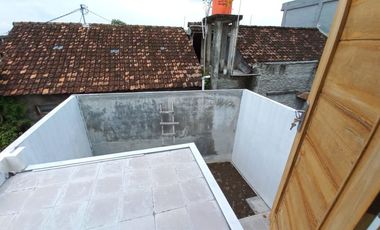 RUMAH SIAP HUNI 2 LANTAI HARGA PALING MURAH DI KOTA JOGJA