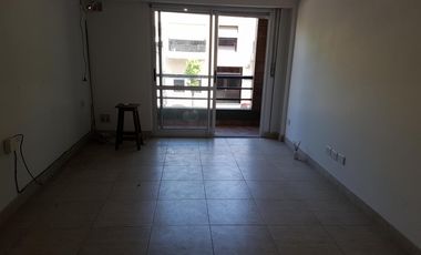 VENTA 2-1/2 Ambiente Frente. Balcón Bohardilla. Cochera. Villa Luro