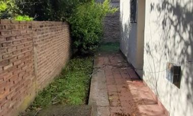 Casa en venta en Ezpeleta Este