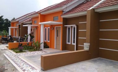 SPESIFIKASI TERBAIK Dikelasnya Di KOTA PENDIDIKAN Jatinangor