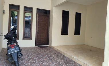 Dijual rumah ukuran 6 x 13 full renovasi