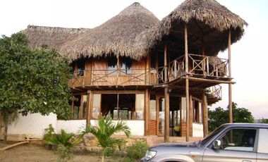 casalote en venta en playa abello. Cod V13539