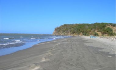 casalote en venta en playa abello. Cod V13539