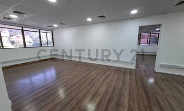 ARRIENDO OFICINA EN PROVIDENCIA METRO TOBALABA