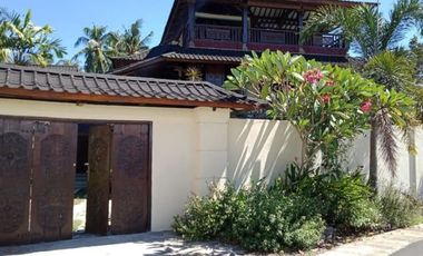 Villa for rent in Gunung sari