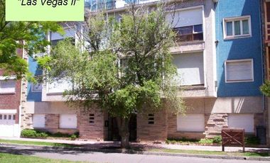 DEPARTAMENTO 4 AMBIENTES ,1 EN SUITE AL FRENTE CON BALCON.