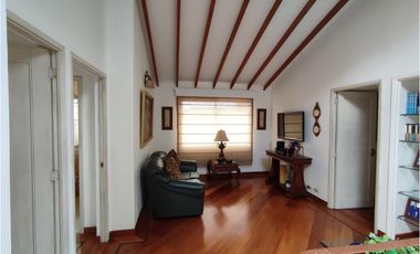 Venta casa en El Poblado sector La Calera